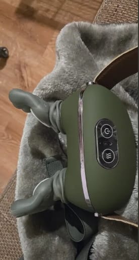Customer photo review of Zavelix™ Dual-Use Red Light & Deep-Kneading Massager for People & Pets