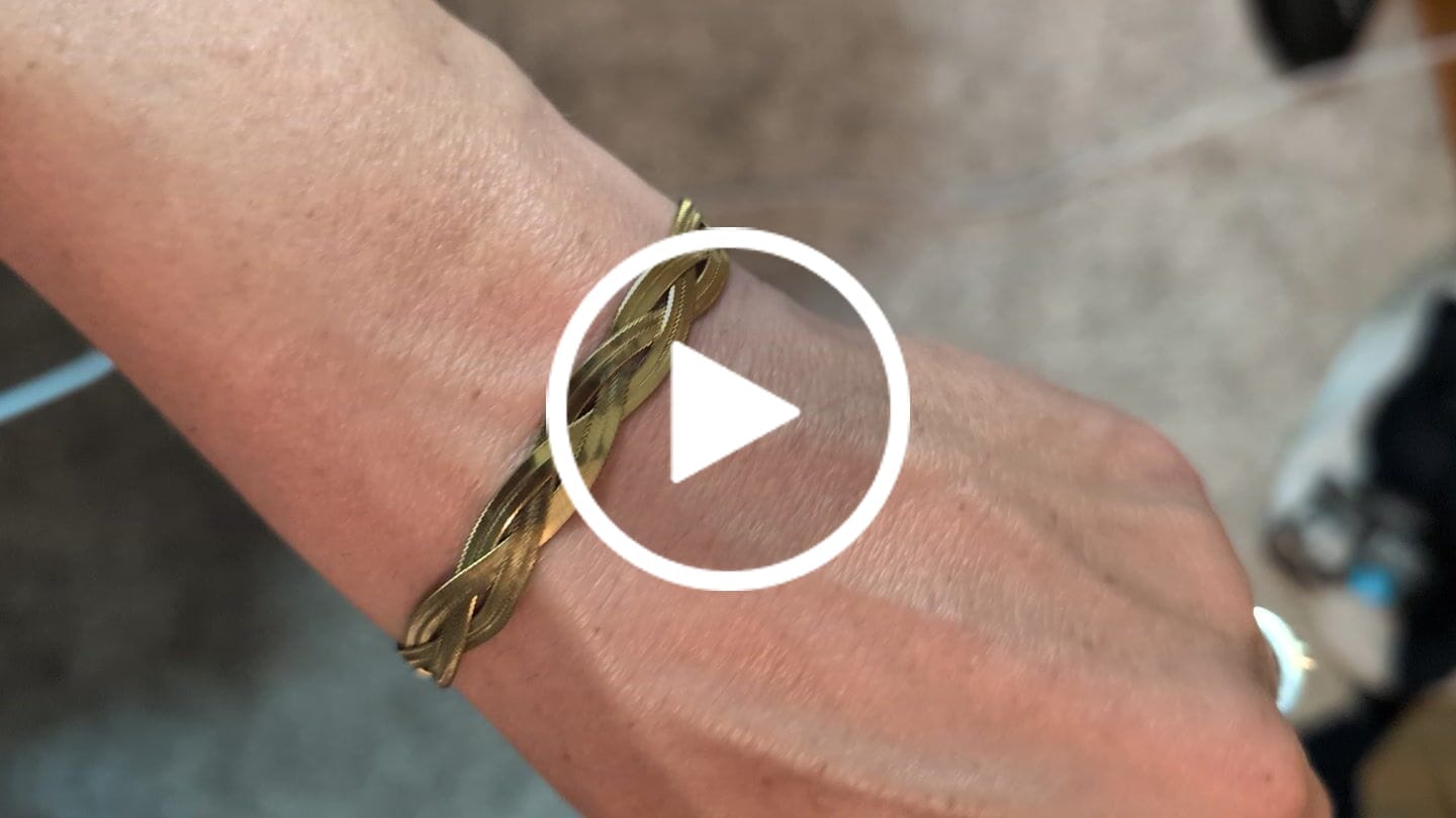 Customer video review of Palm Beach Bracelet (Bundle)