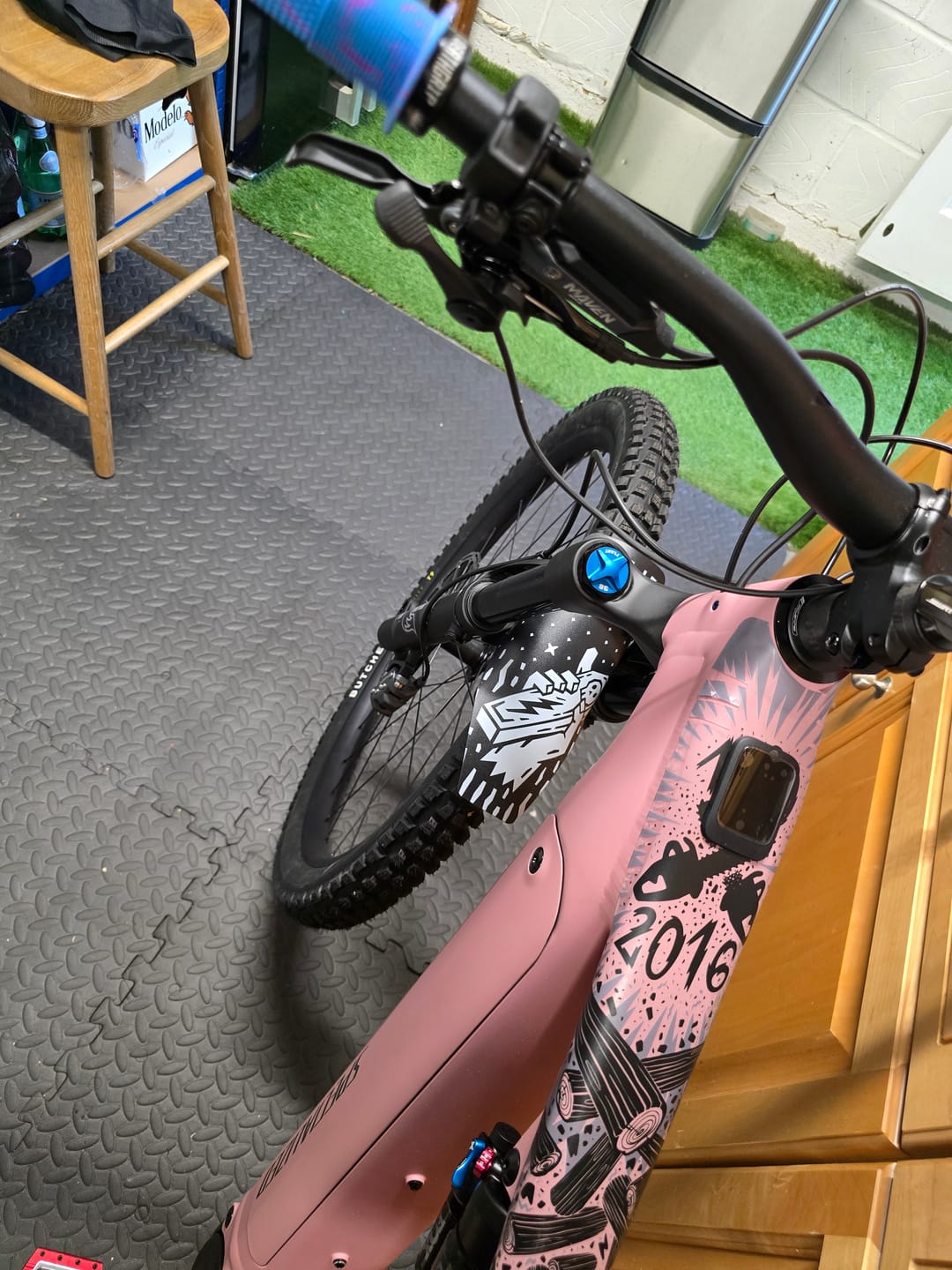 Customer photo review of Burnout | Mudguard