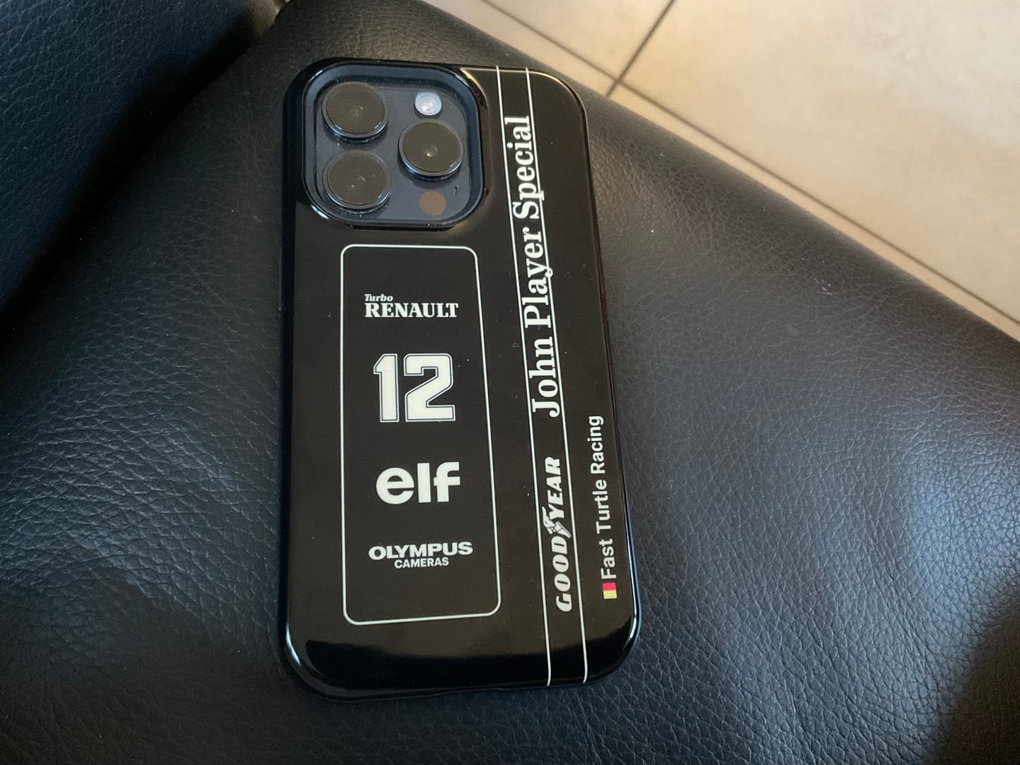 Customer photo review of Lotus 97T/98T Senna F1 Livery - Individuelle Premium Hülle für iPhone