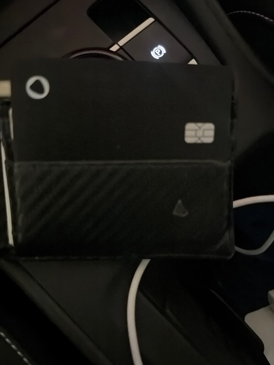 Customer photo review of Spotminders Wireless Charger