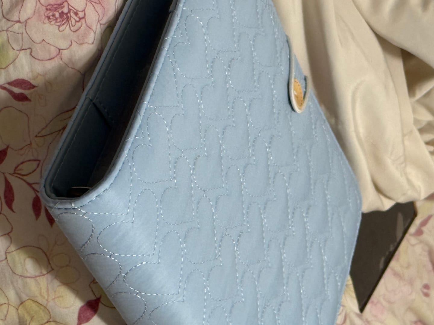 Customer photo review of TXT MYSTERY ALBUM
