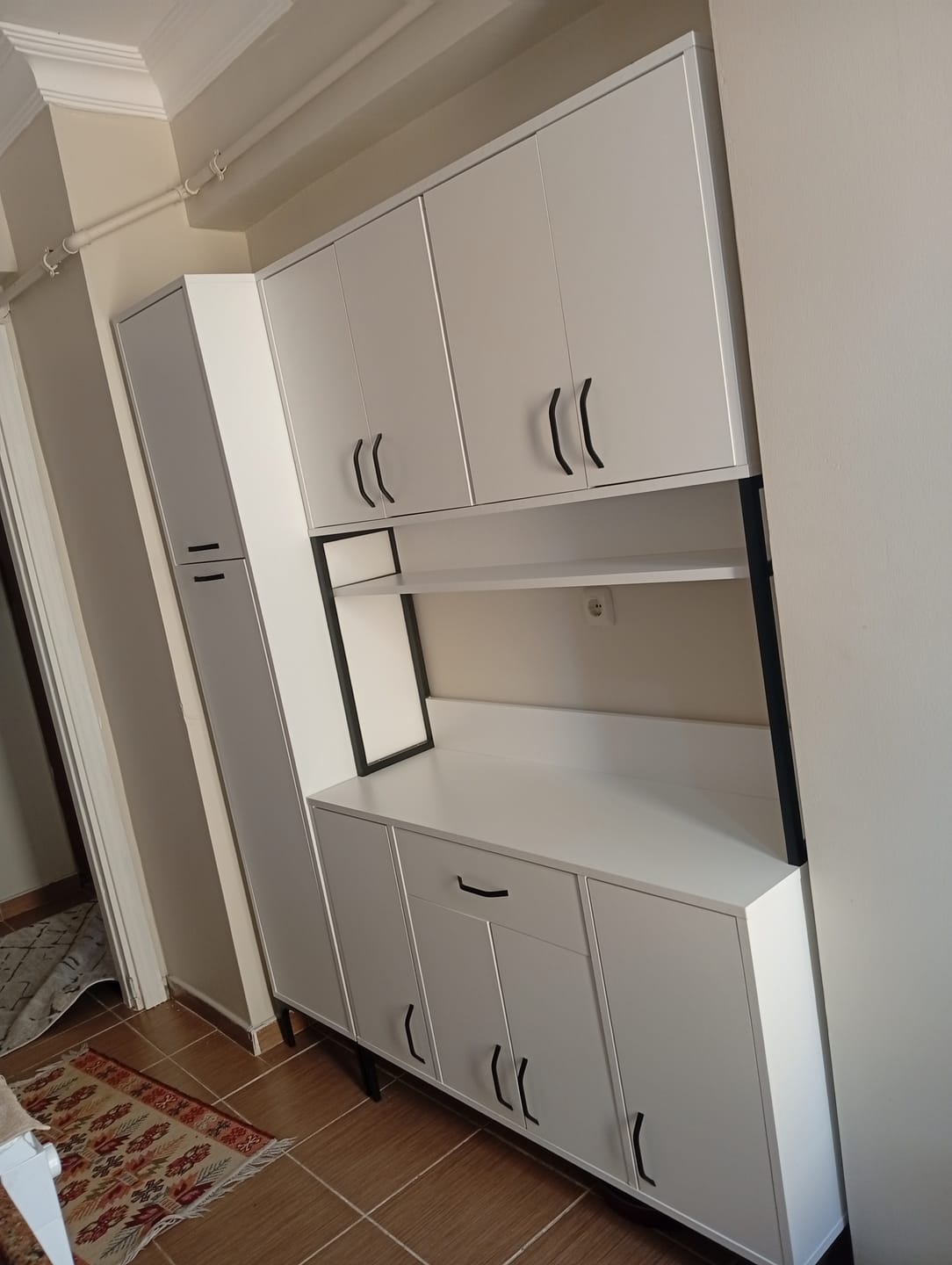 Customer photo review of Rani JE134 Çok Amaçlı Dolap 10 Kapaklı 1 Çekmeceli Kiler Mutfak Dolabı Beyaz