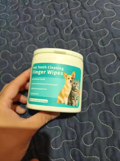 Customer photo review of Natural Dental Finger Wipes for Pets