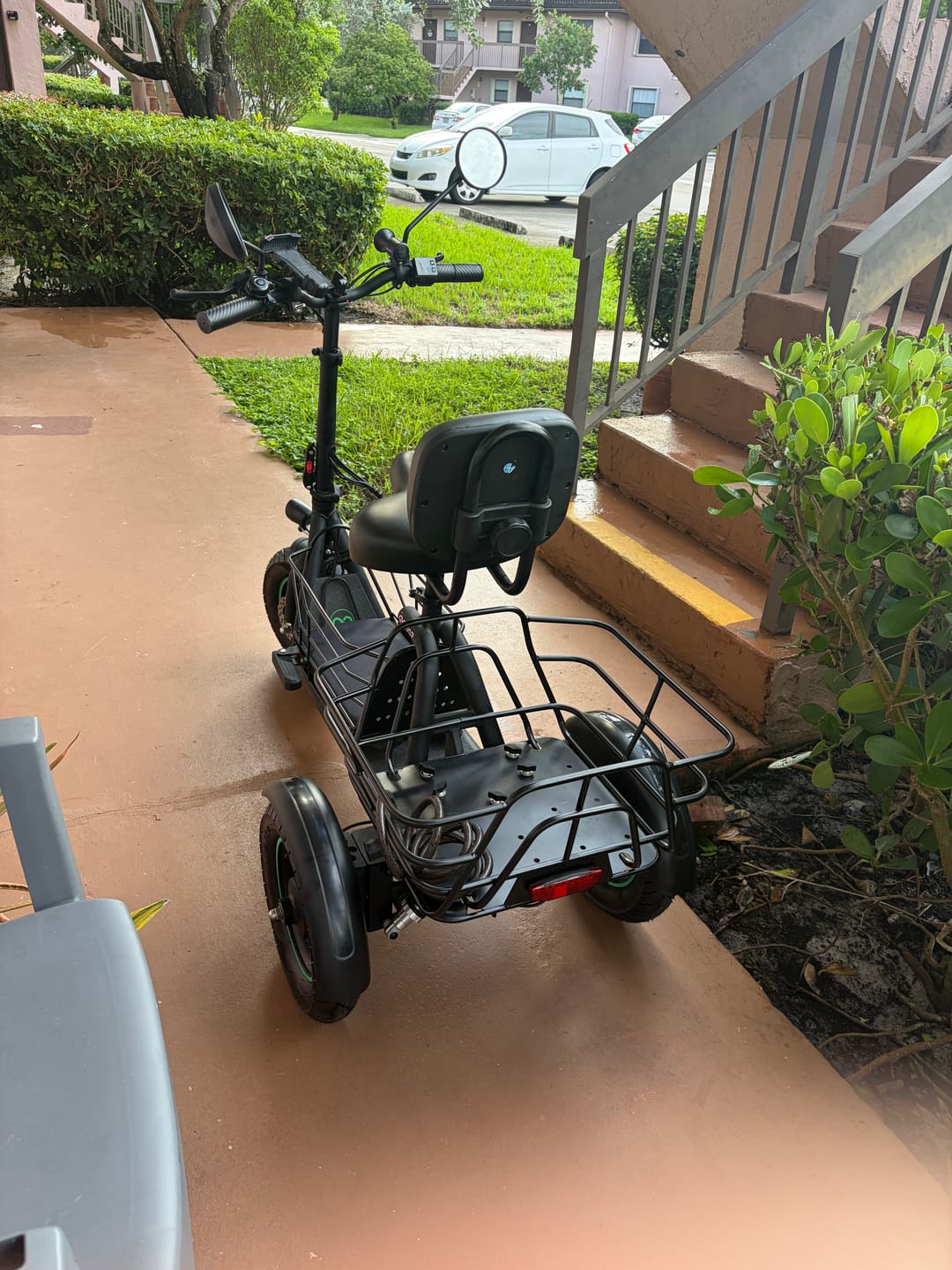 Customer photo review of Gyroor C5 Electric Trike – 1000W Peak, 30-Mile Range & Dual Baskets