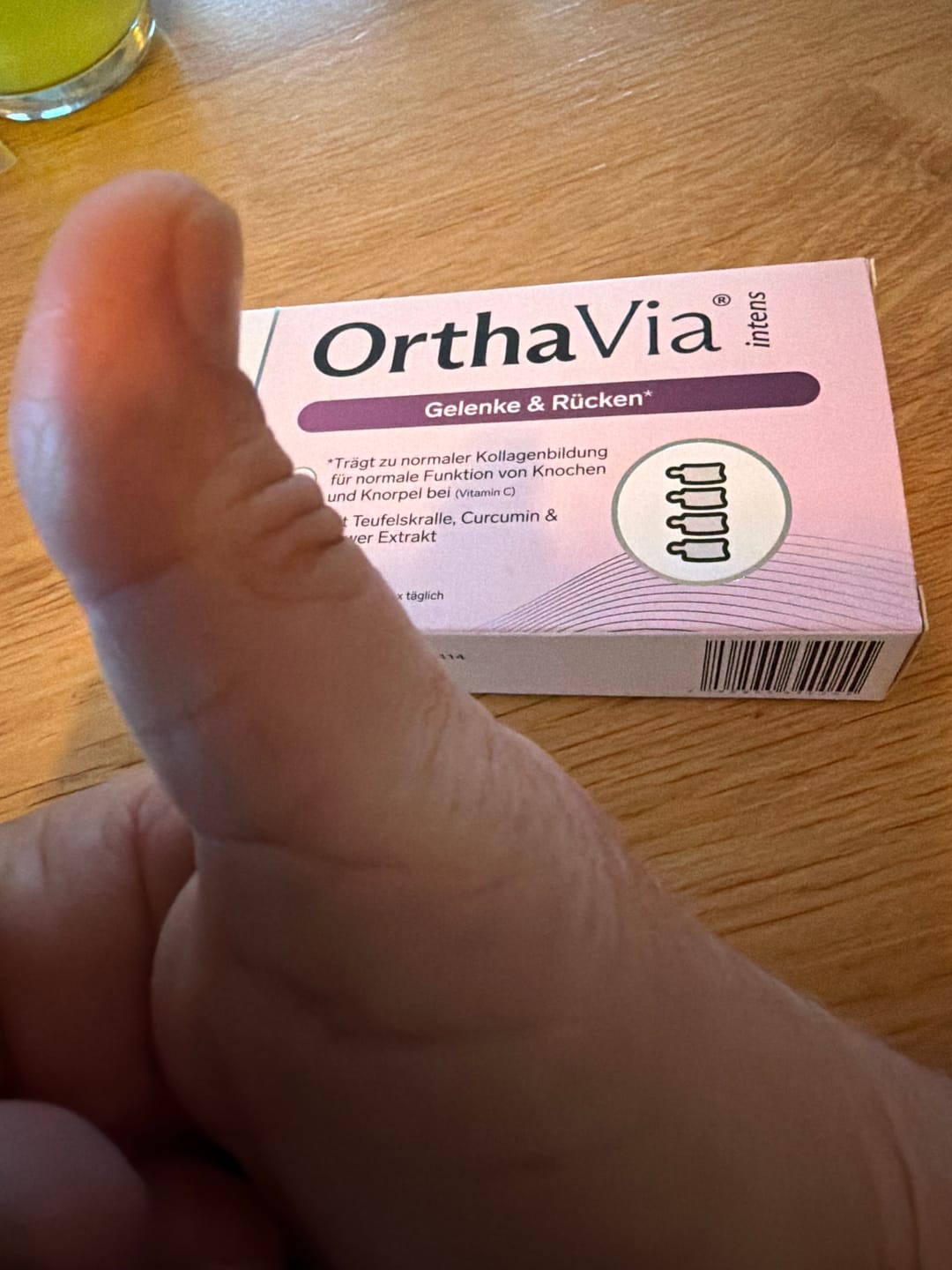 Customer photo review of OrthaVia® intens – Gelenke & Rücken