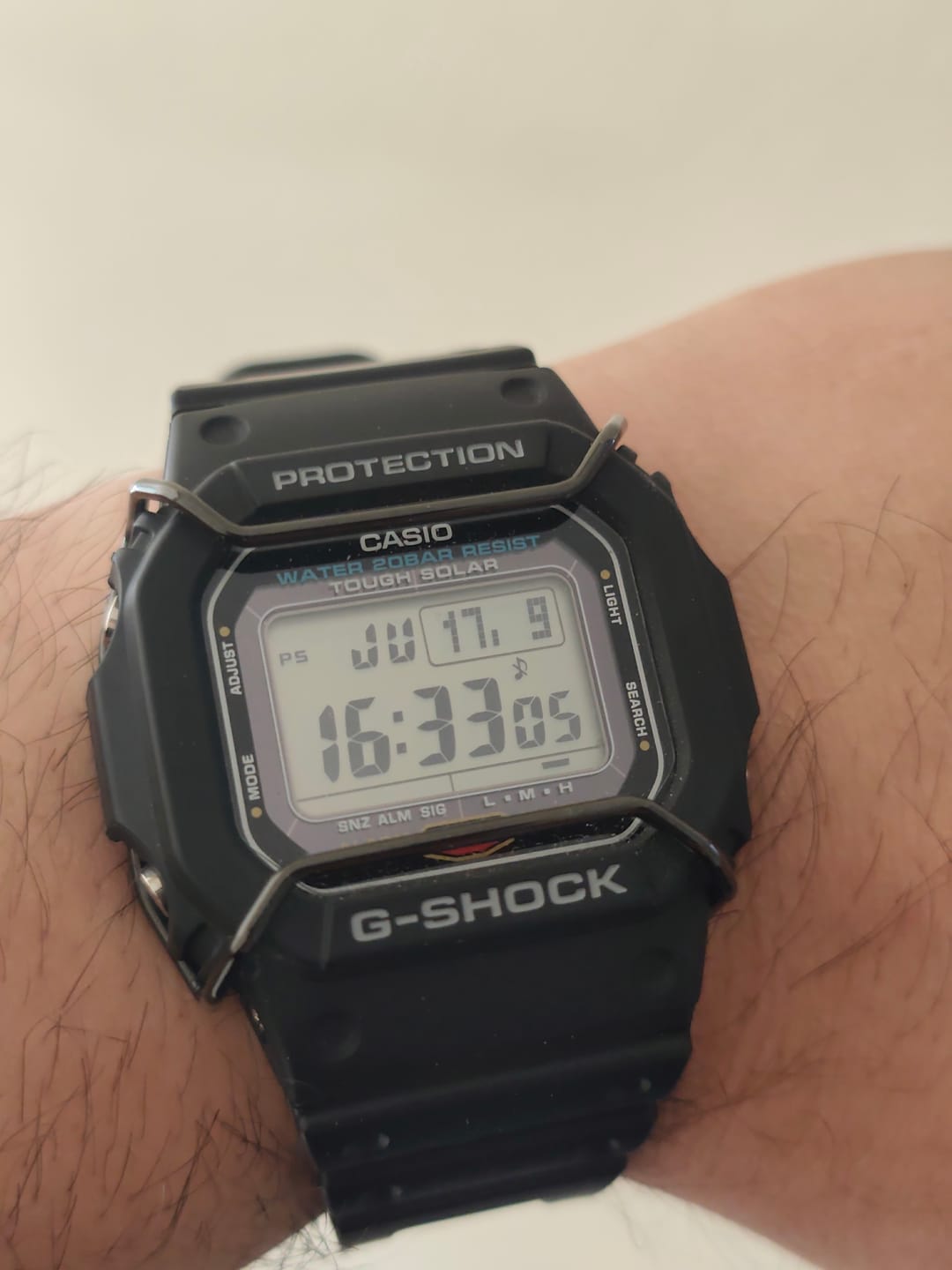 Customer photo review of Reloj Casio G-Shock Vintage G-5600UE-1 Tough Solar