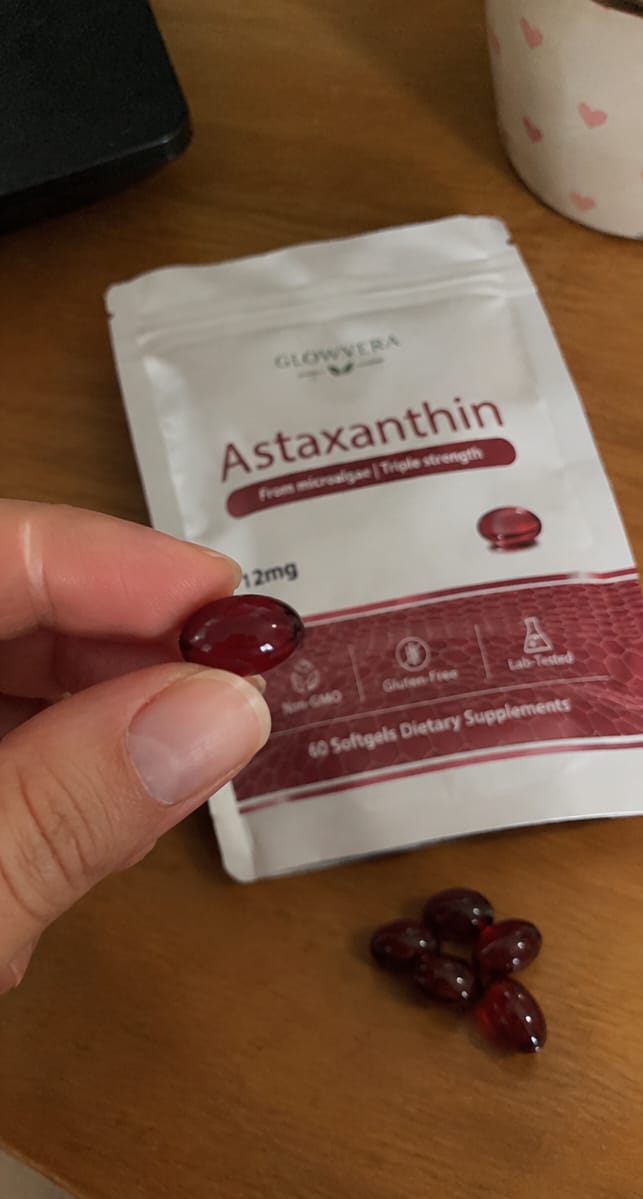 Customer photo review of Cápsulas Blandas de Astaxantina Rovina