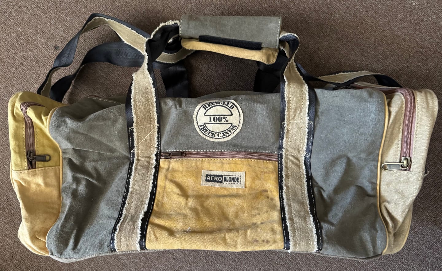 Customer photo review of Globetrotter Duffle Bag - regained truck canvas