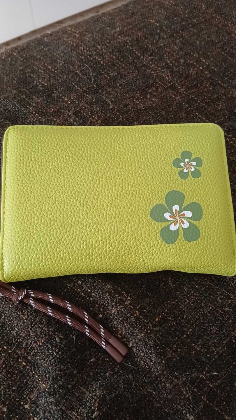 Customer photo review of Libreta de Ahorro con Cremallera A7