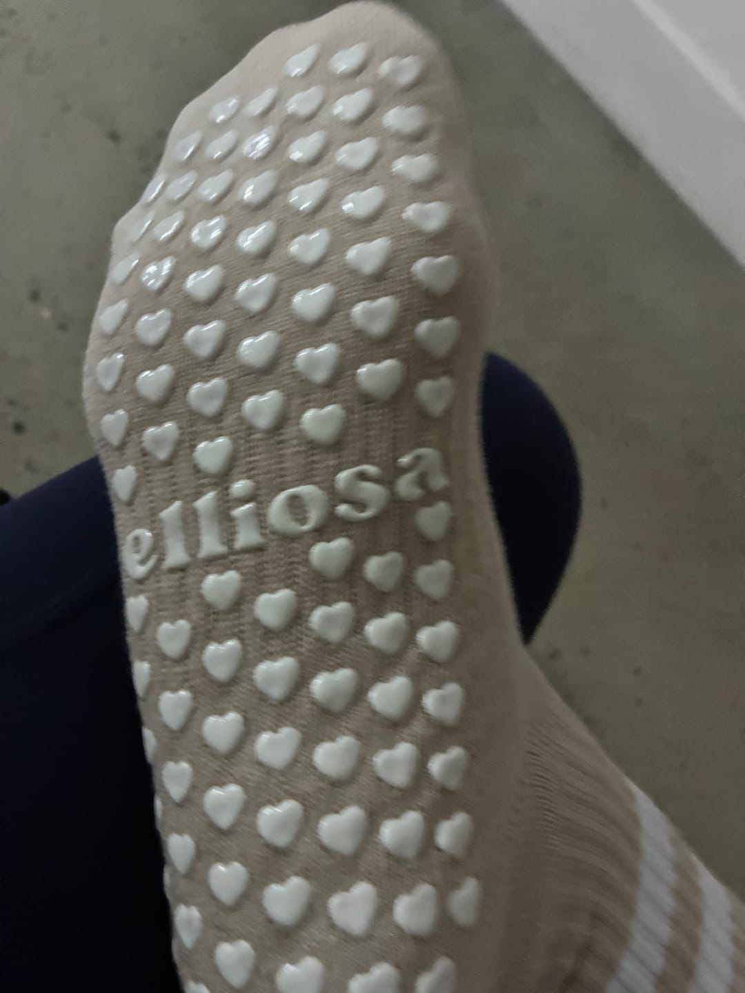 Customer photo review of Grip Stripes - Oat Milk