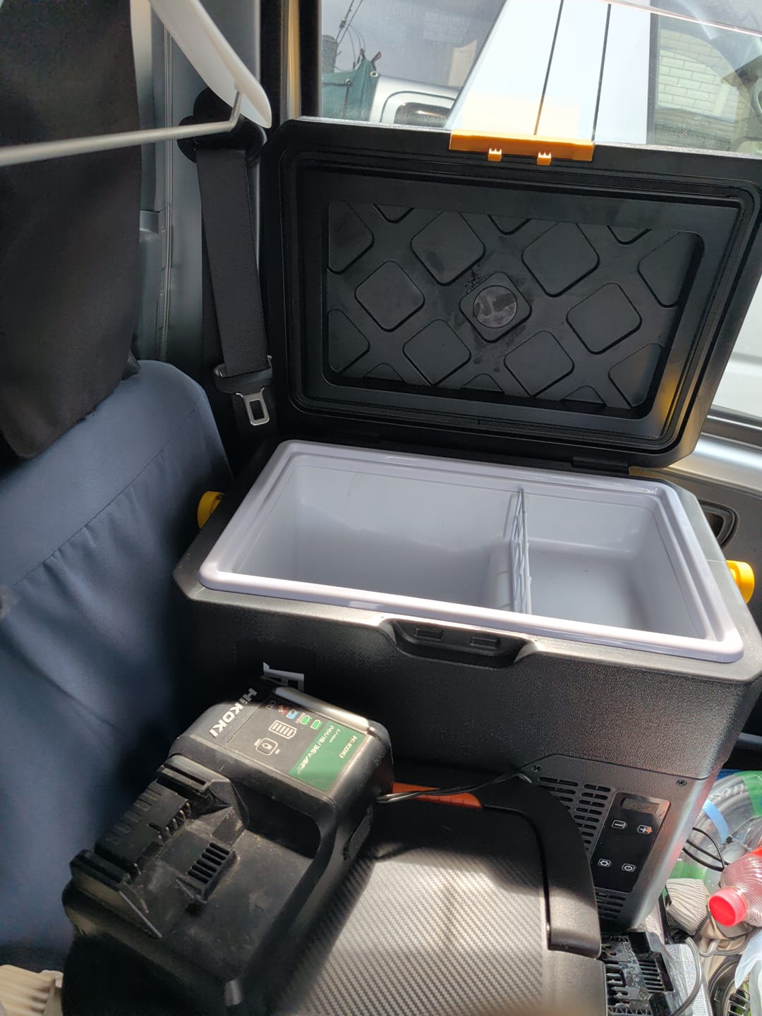 Customer photo review of BougeRV CRH 18L ポータブル冷蔵庫 ブラック