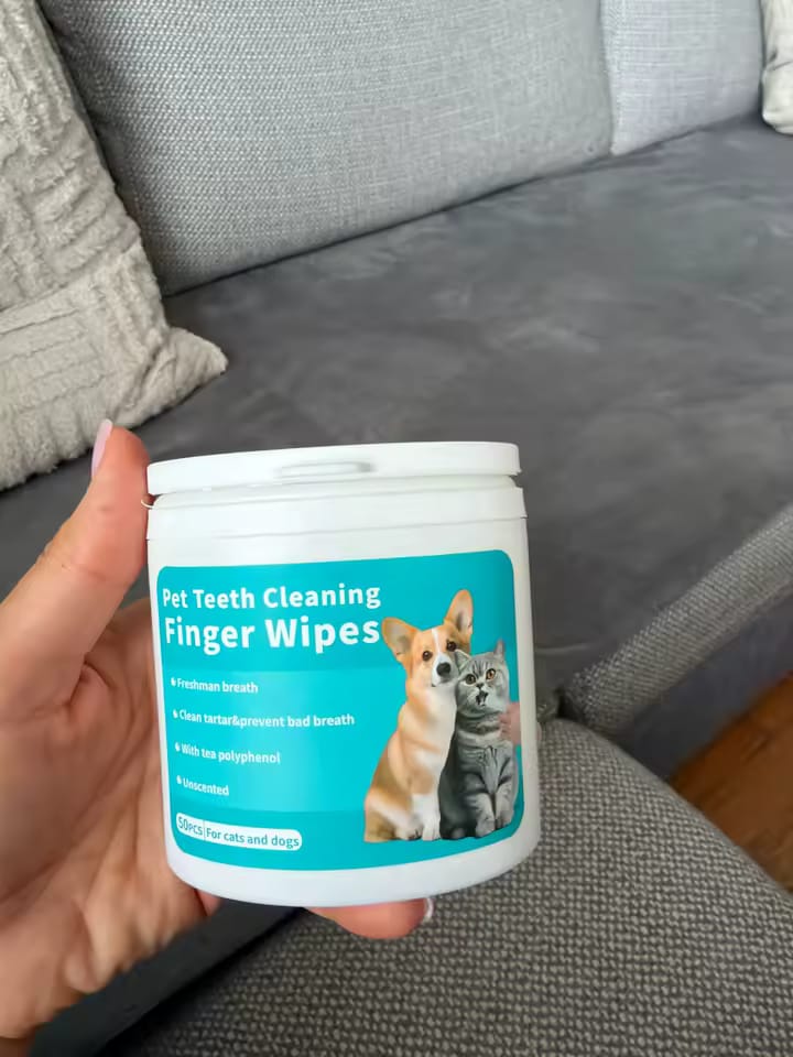 Customer photo review of Natural Dental Finger Wipes for Pets