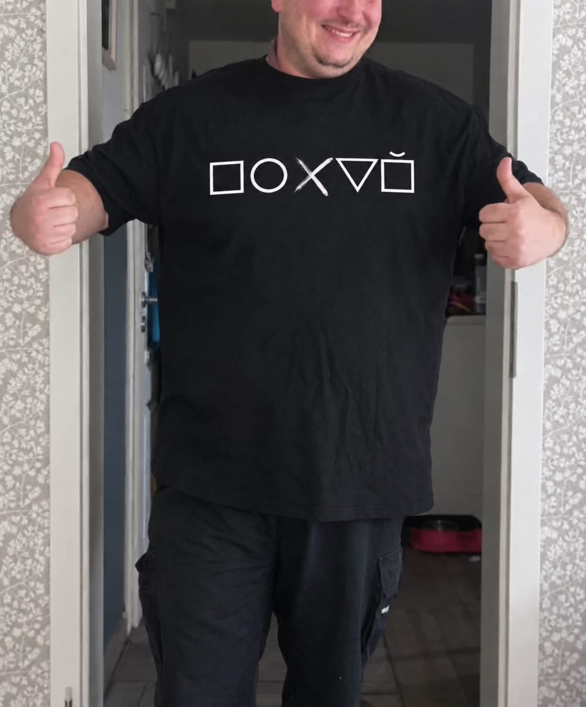 Customer photo review of POHUY T-Shirt