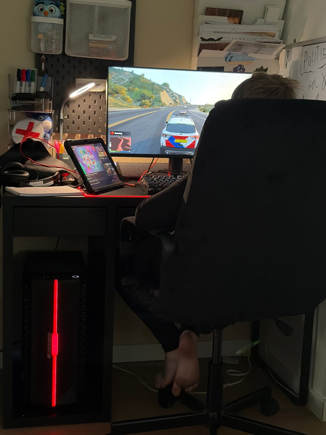 Customer photo review of Basic Gaming PC (Ryzen 5 , 16 GB DDR4 werkgeheugen, RTX 3050, 512GB SSD)