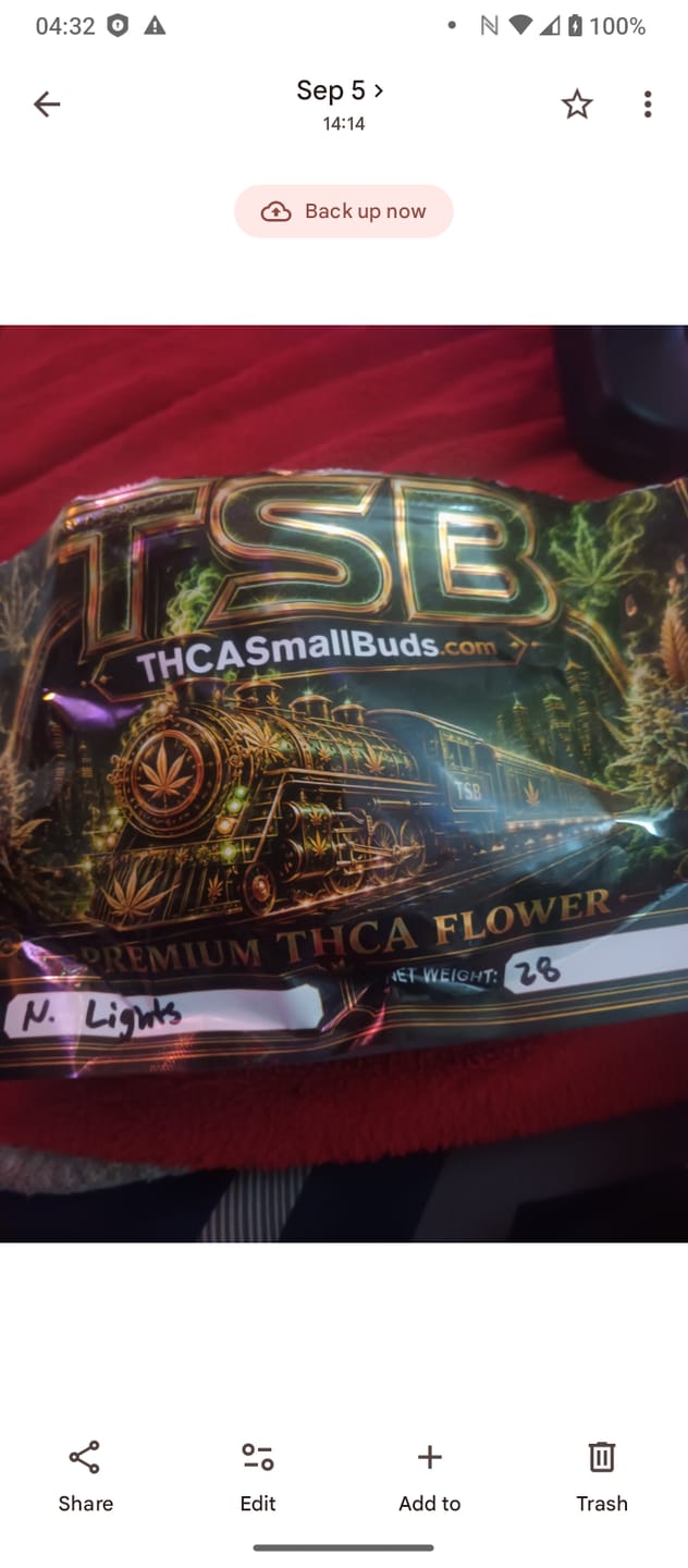 Customer photo review of Panama Red THCA Flower