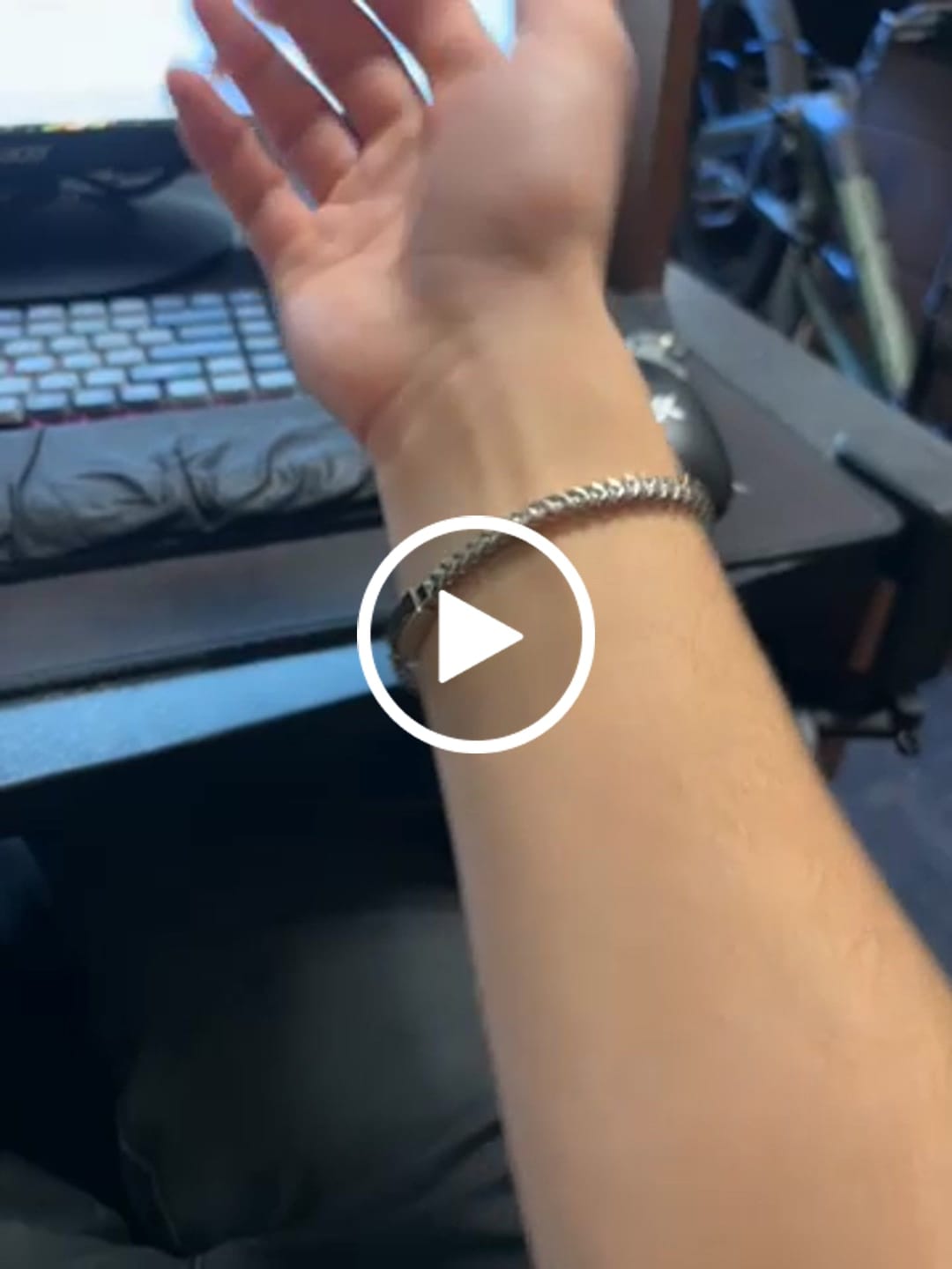 Customer video review of 4mm Franco Link Bracelet
