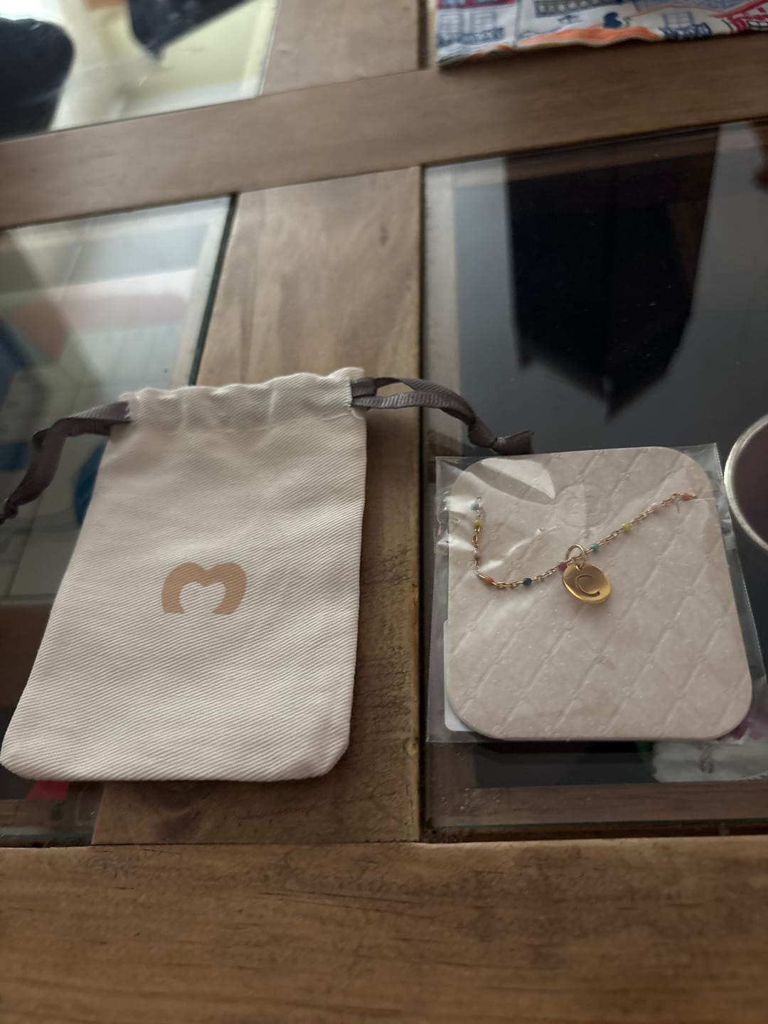 Customer photo review of Collar Letras ABC