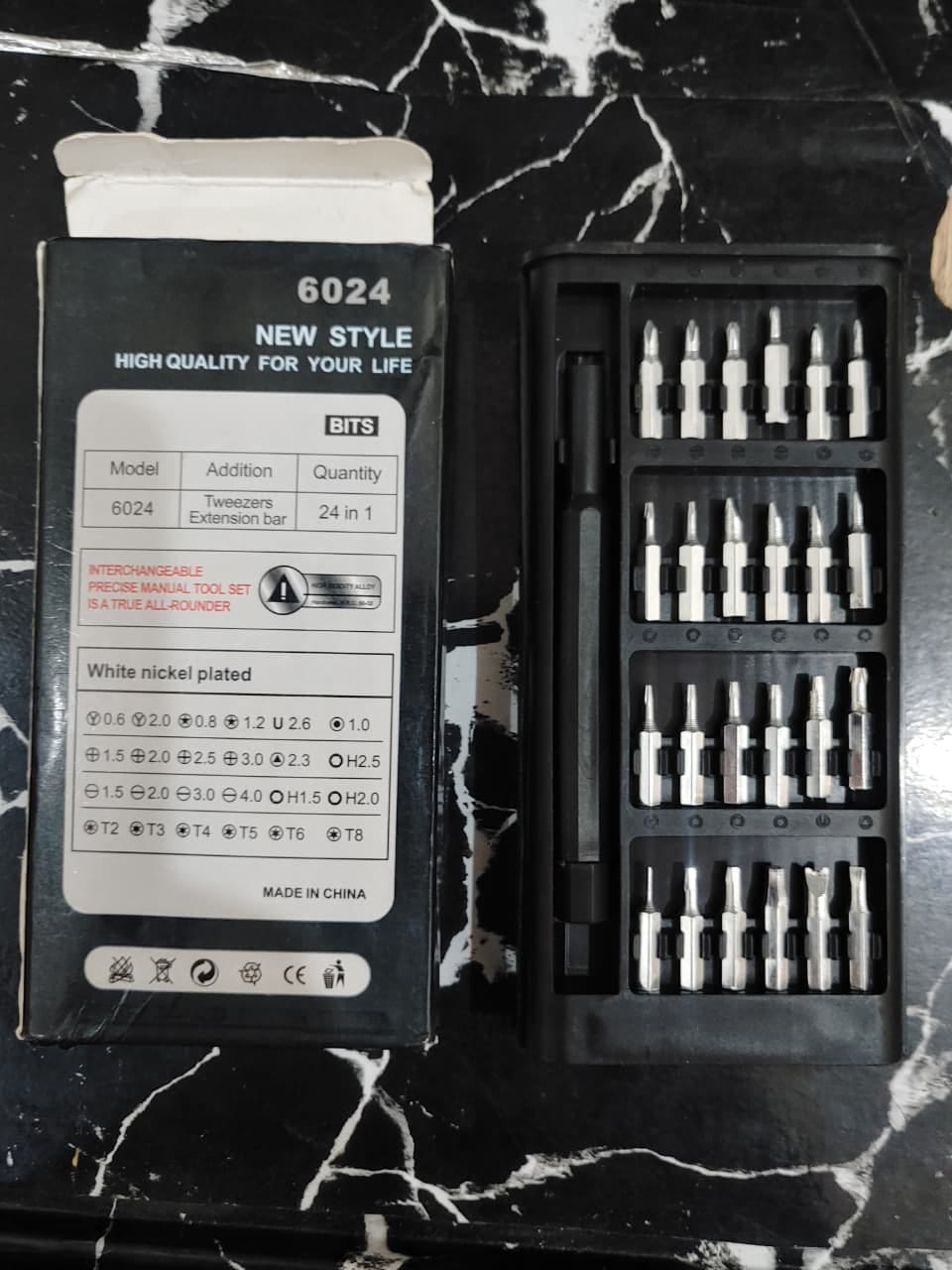 Customer photo review of Professional Hardware Tools 24 in 1