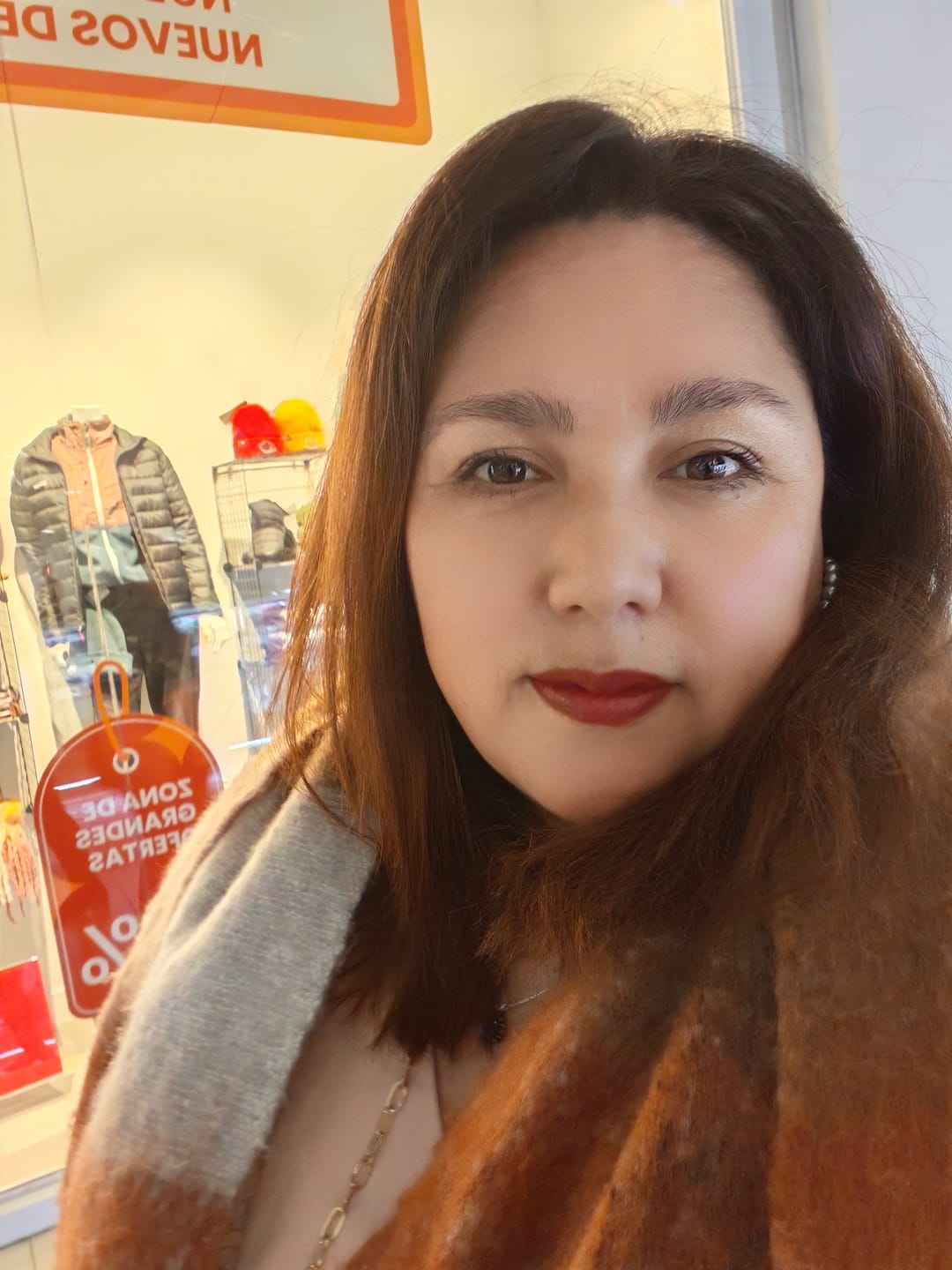 Customer photo review of Tintura Semipermanente Henna En Polvo 50grs Commar