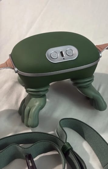 Customer photo review of Zavelix™ Dual-Use Red Light & Deep-Kneading Massager for People & Pets