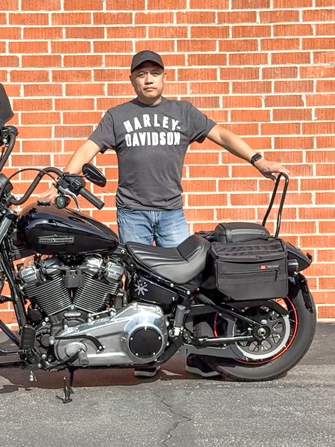 Customer photo review of 18L - Patriot Medium Motorcycle Throw Over Saddlebags for Harley Softail Street Bob FXBB/S