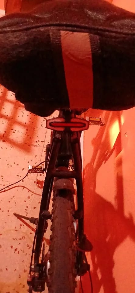 Customer photo review of SegnaRide V1 – Luci di sicurezza