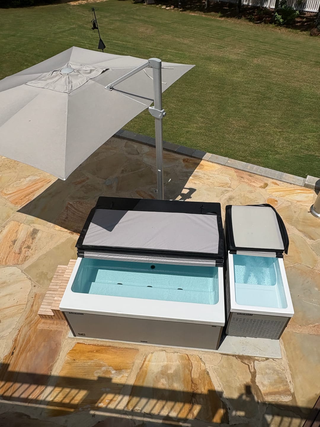 Customer photo review of AV-8 Hot Tub