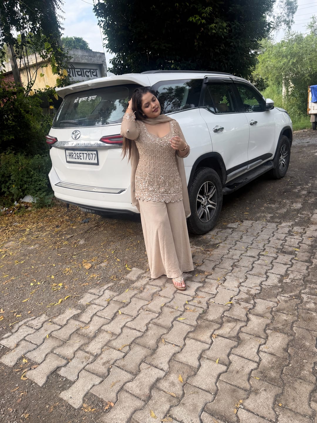 Customer photo review of Jhoom Taupe Mirror Embroidered Kurta Set