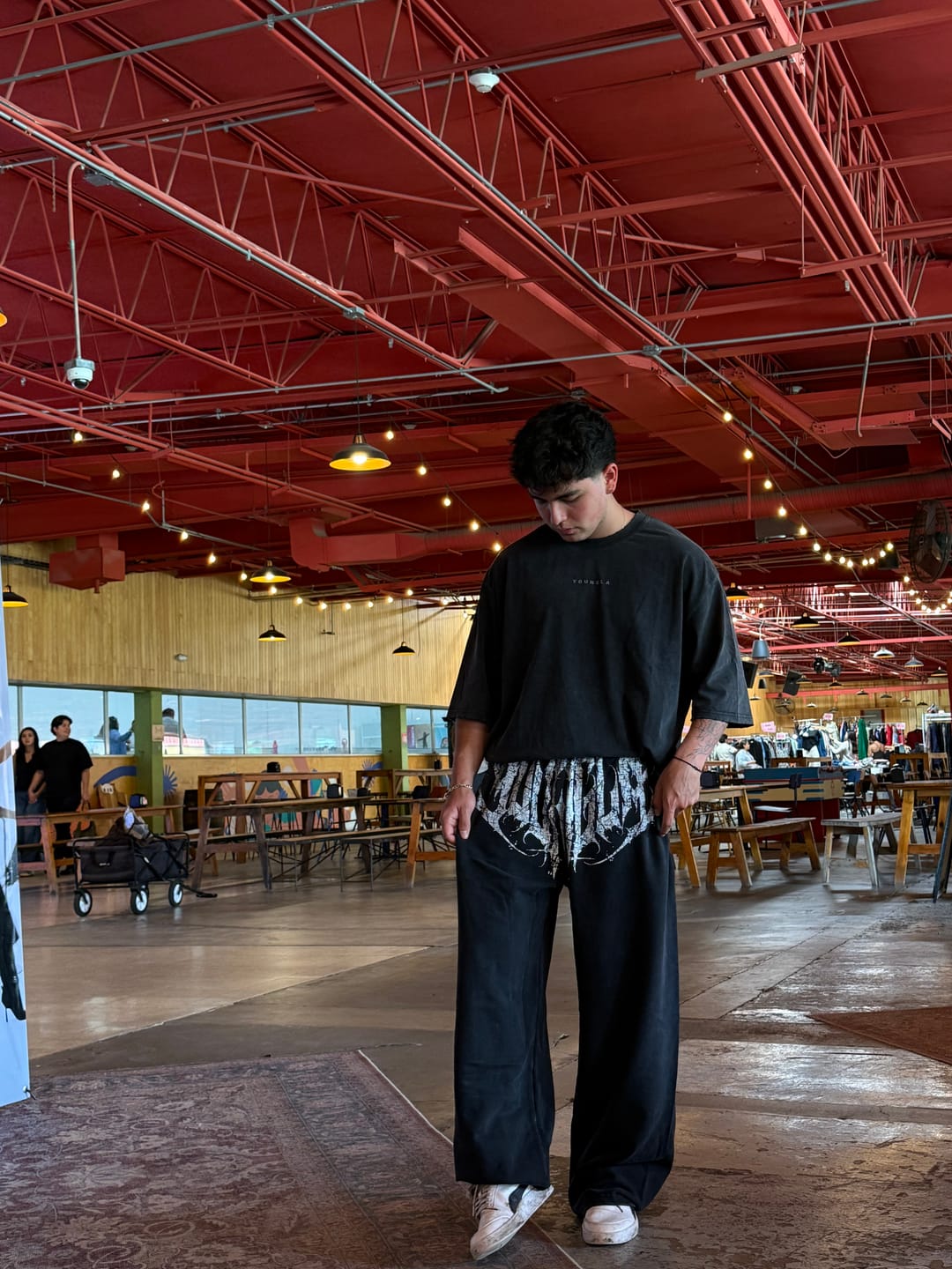 Customer photo review of 2079 - Dark Wave Joggers