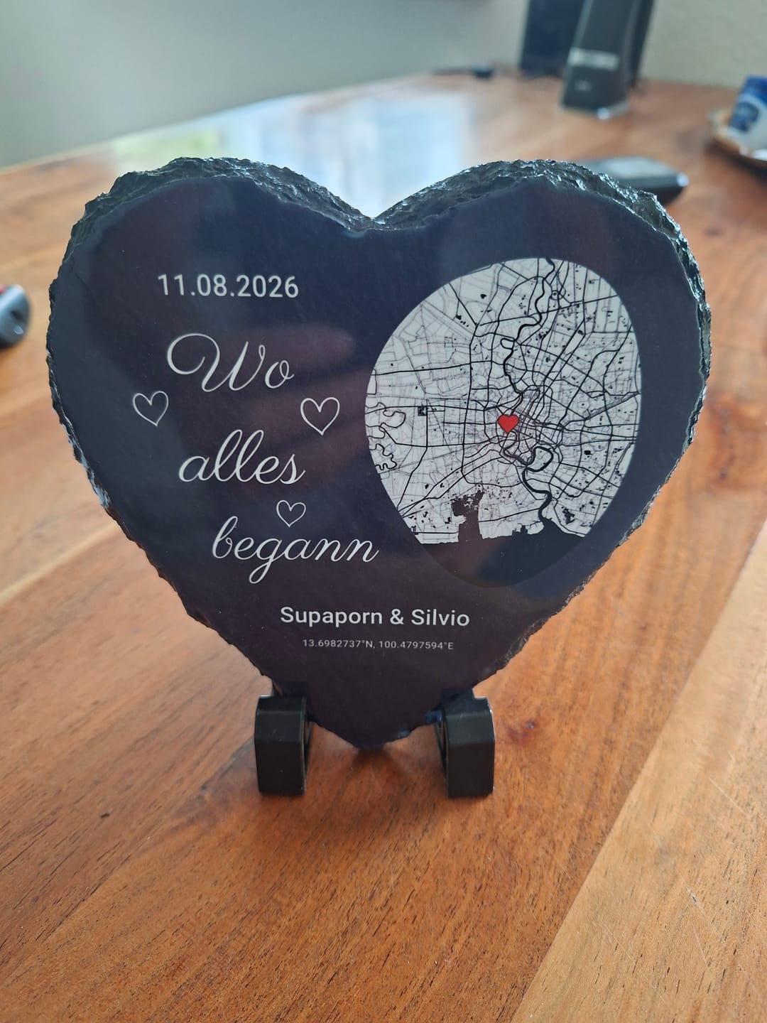 Customer photo review of Wo alles begann - Personalisiertes Schieferherz (15x15)