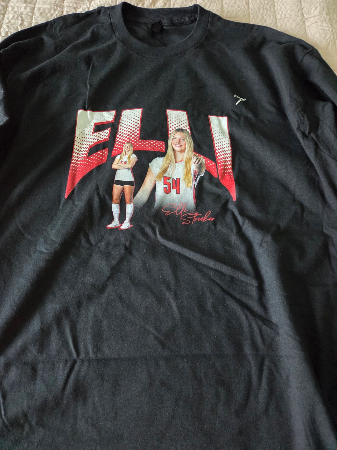 Customer photo review of Elli Strecker Long Sleeve Tee