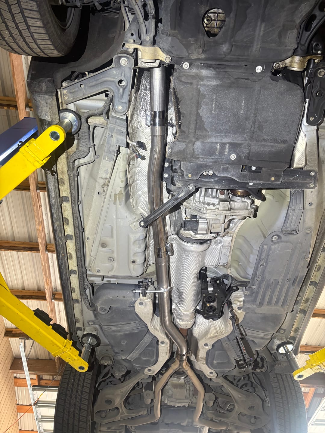 Customer photo review of Jeep Grand Cherokee EcoDiesel 3.0L - Cat & DPF Delete Pipe (2014-2018)