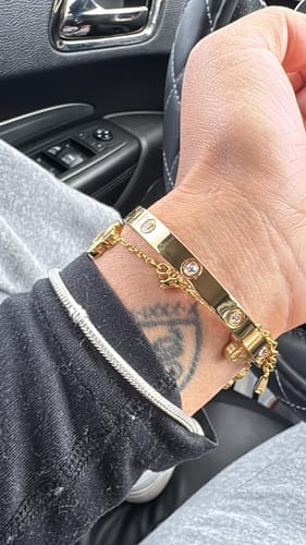 Customer photo review of 18K Celestial Juste Un Clou Diamonds Bracelet
