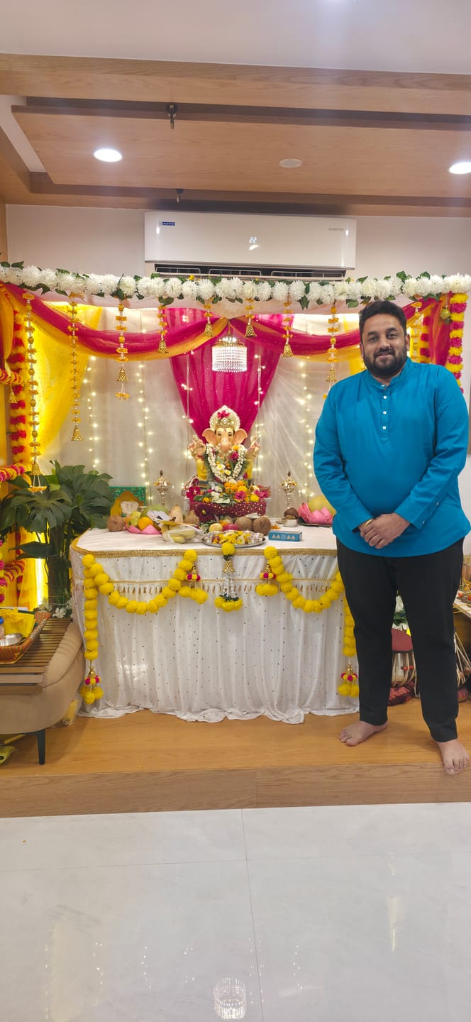 Customer photo review of Men Teal Airy Linen Short Kurta