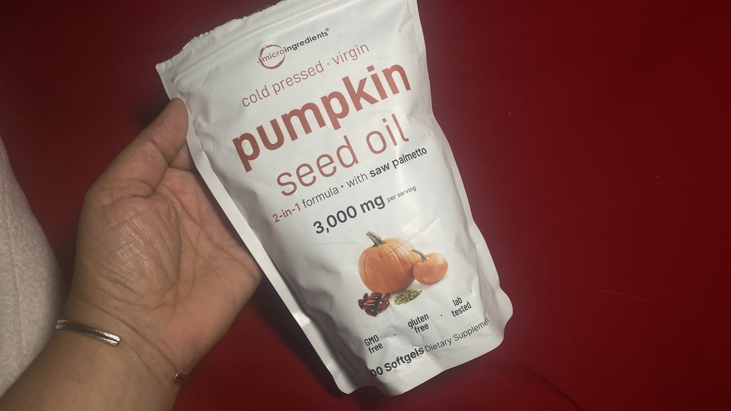 Customer photo review of Nuvrela™ Hair Growth Formula (Pumpkin Seed Oil + Saw Palmetto)