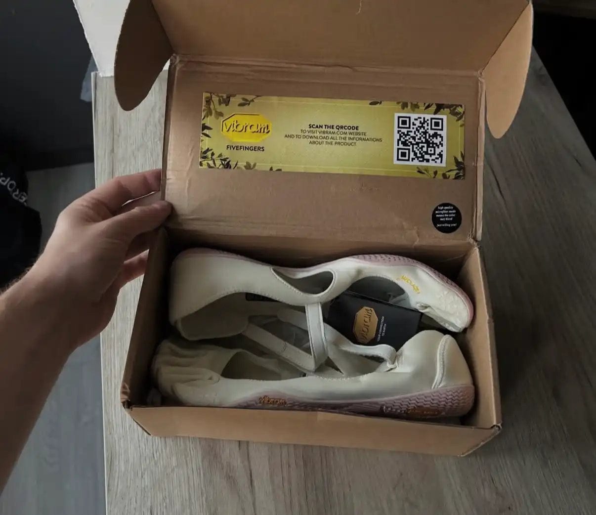Customer photo review of FiveF Toe Shoes
