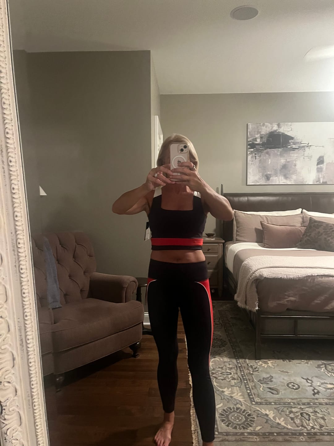 Customer photo review of BOLD Color Blocked Square Neck Long Lined Bra