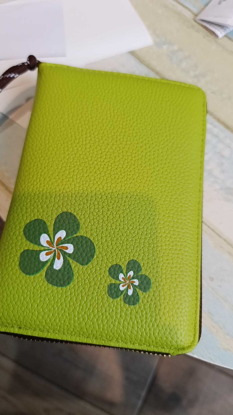 Customer photo review of Libreta de Ahorro con Cremallera A7