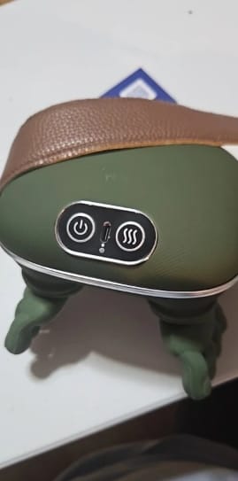 Customer photo review of Zavelix™ Dual-Use Red Light & Deep-Kneading Massager for People & Pets