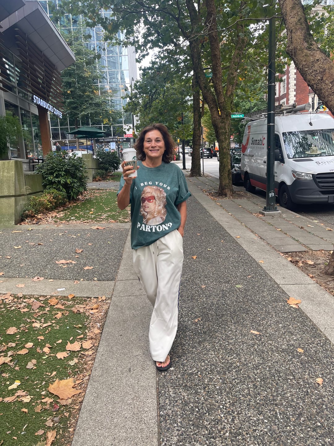 Customer photo review of Vintage DollyParton Graphic I Beg You Parton T-Shirt/Sweatshirt/Hoodie