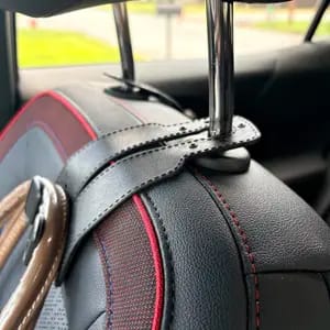 Customer photo review of Organizzazione Auto Ganci Doppio in Pelle Sintetica Morbida