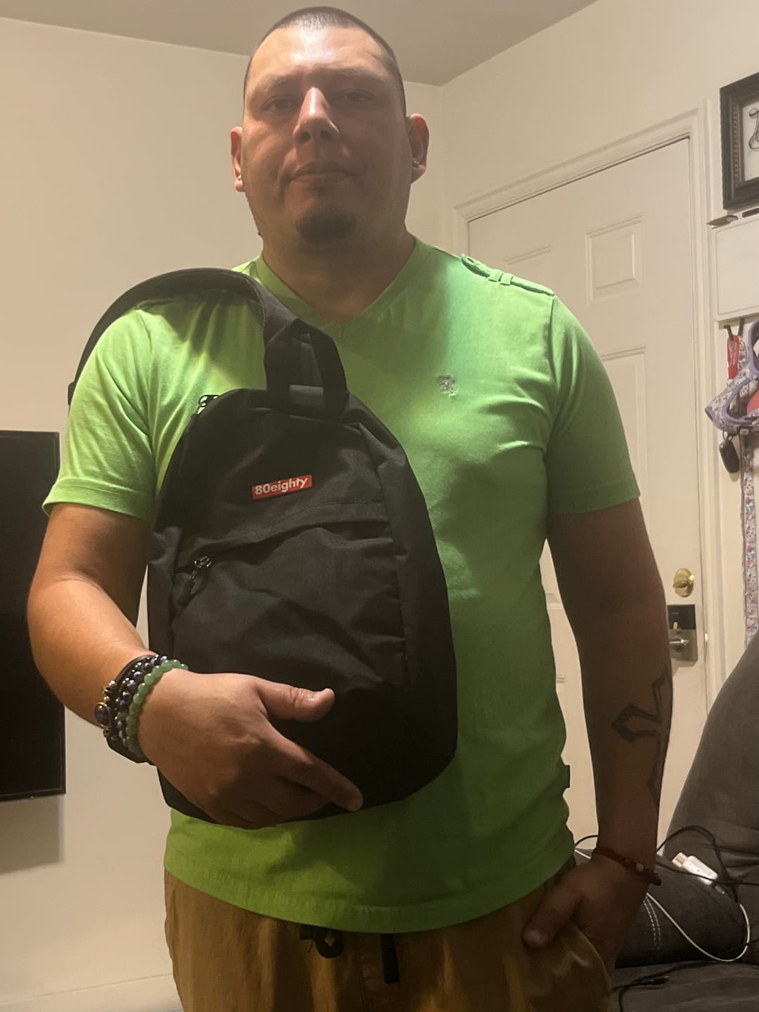 Customer photo review of 80Eighty® Sling Bag