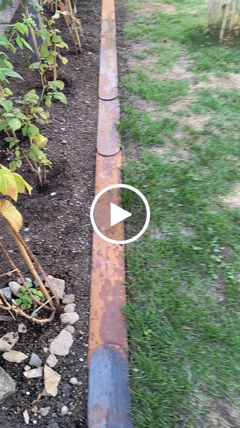Customer video review of Rasenkante Eckstück aus Cortenstahl