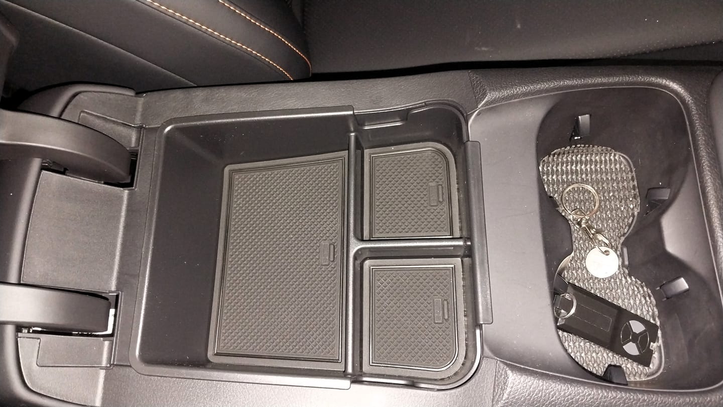 Customer photo review of Armrest Storage Box For BYD Sealion 5 (2026)