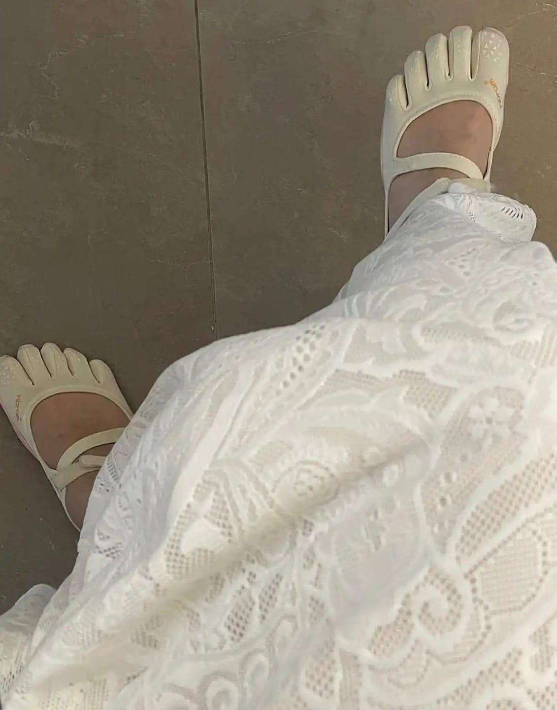 Customer photo review of FiveF Toe Shoes