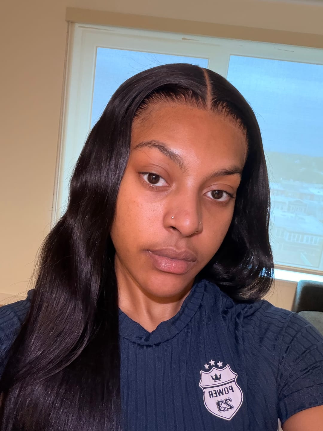 Customer photo review of 1B Natural Straight Frontal Wig