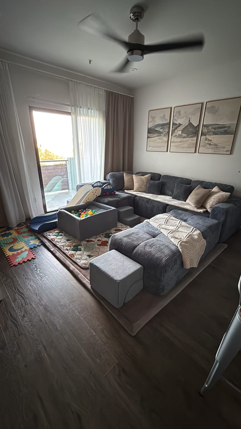 Customer photo review of InnovarHome Elara Grid-Tufted Modular Sofa