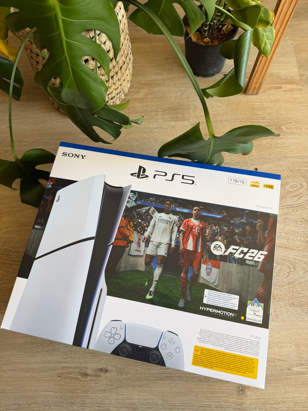 Customer photo review of PS5 Slim + EA FC 26 (Voucher)