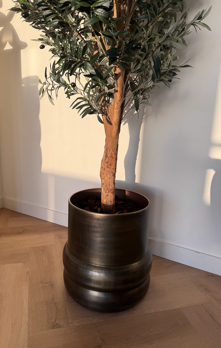 Customer photo review of Bloempot Sempre vintage gold 40x40cm